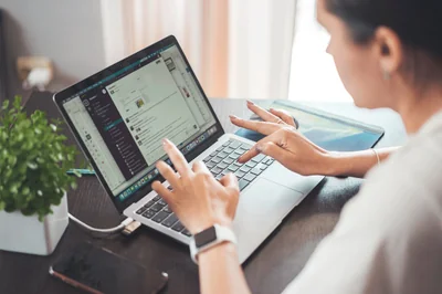 Télétravail en 2026 : quels avantages et inconvénients pour les entreprises modernes ?